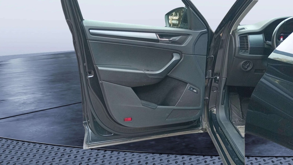 FR L DOOR