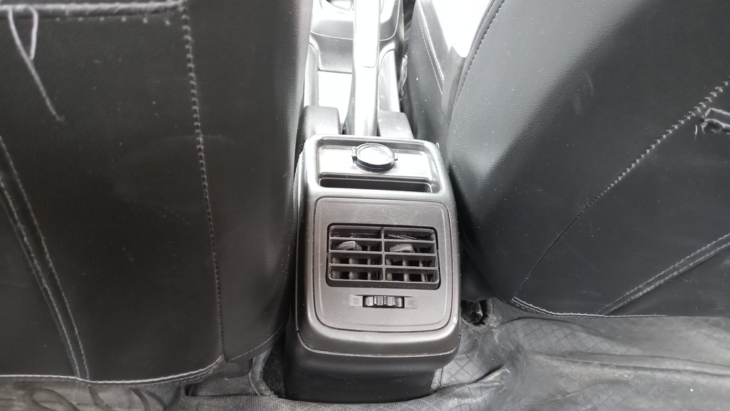 RR AC GRILL