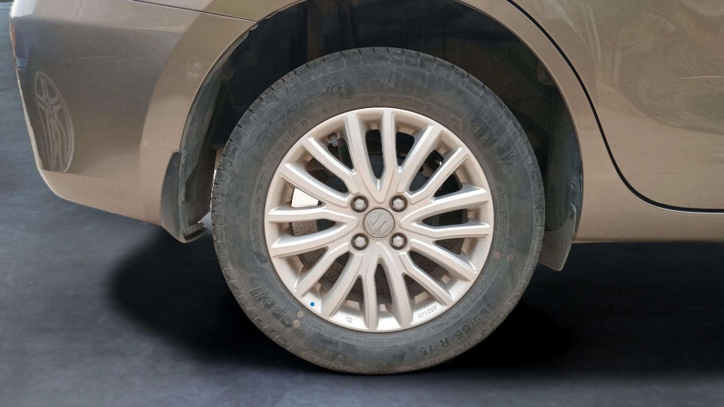 RR R TIRE