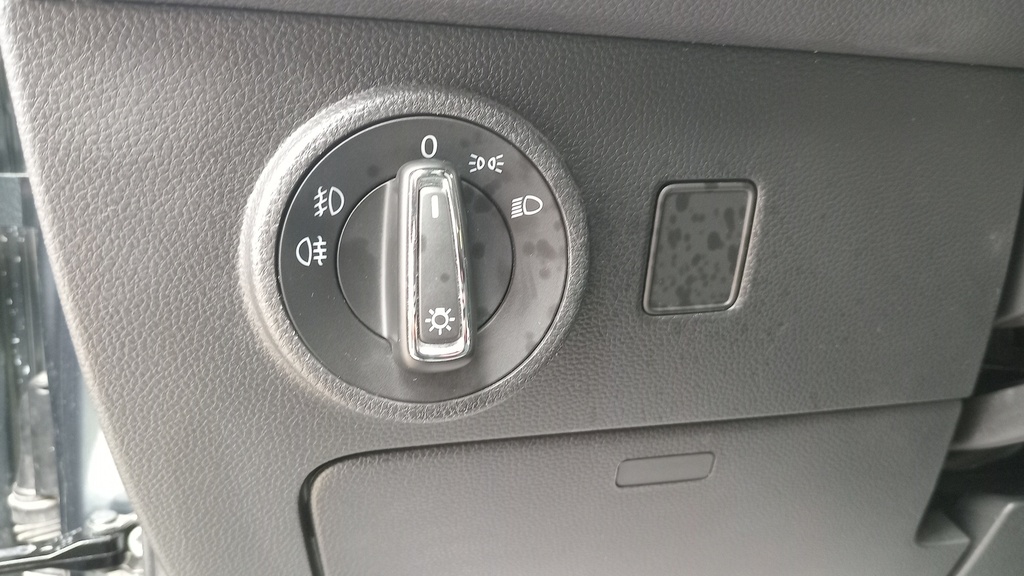 LIGHT SWITCHES