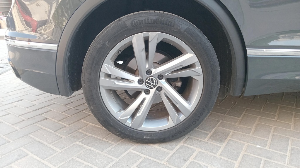 RR R TIRE