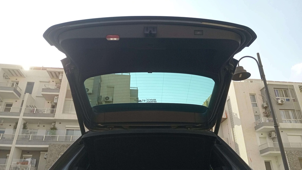 TRUNK HOOD