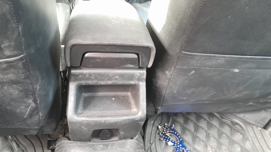 RR AC GRILL