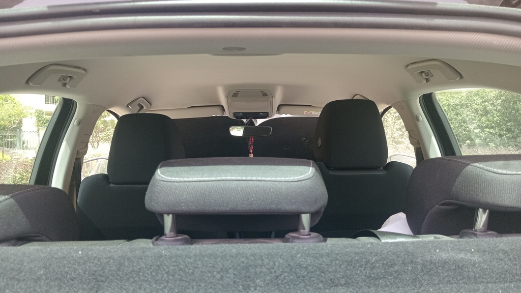 CAR ROOF MAT