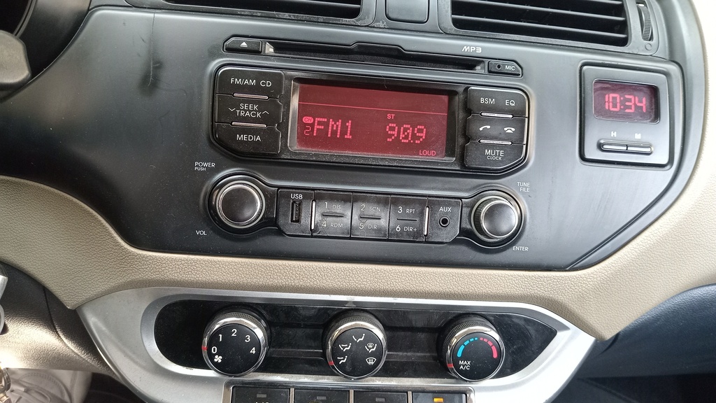 MULTIMEDIA SCREEN