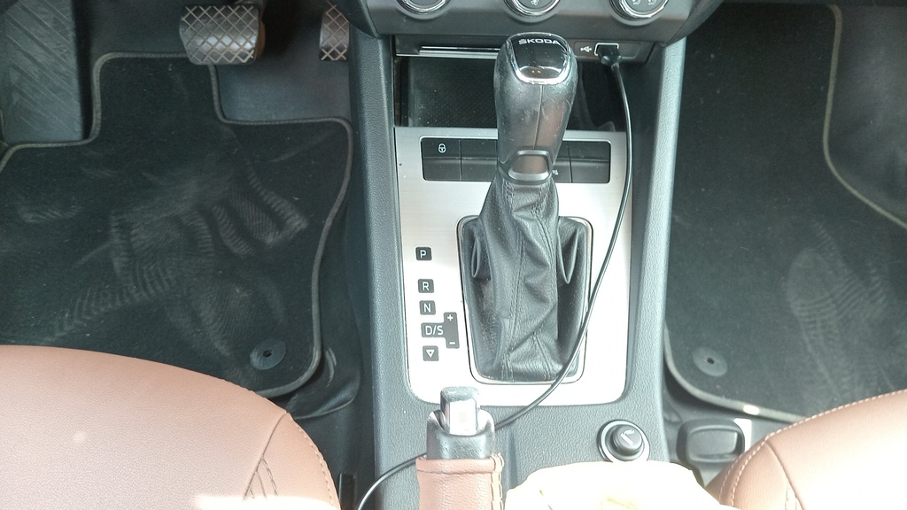 CONSOLE