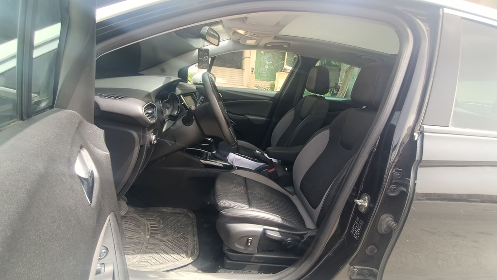 Opel Crossland 2020 7th Category