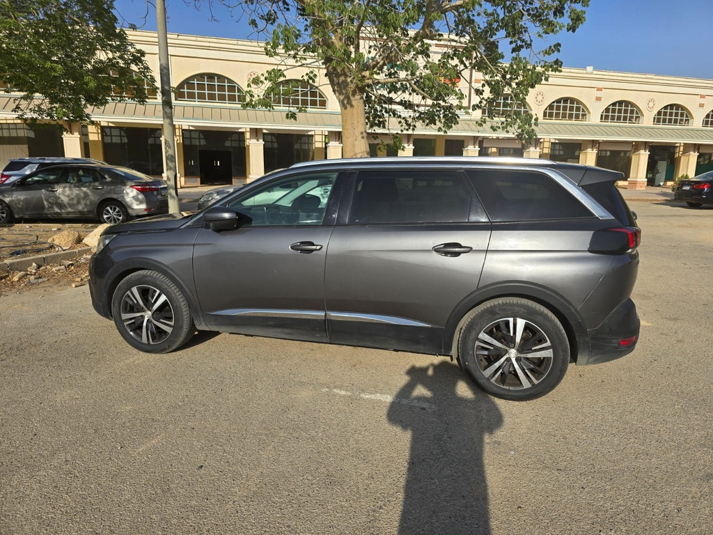 Peugeot 5008 2020 2nd Category