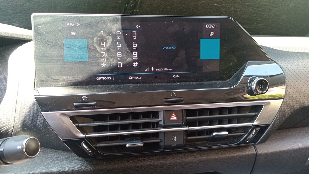 MULTIMEDIA SCREEN