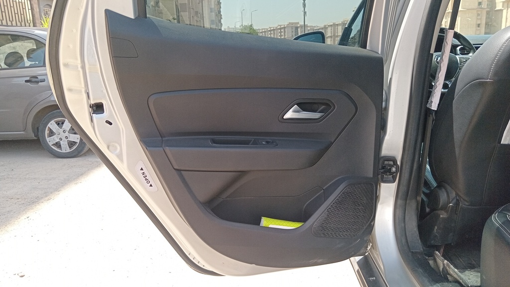 RR L DOOR