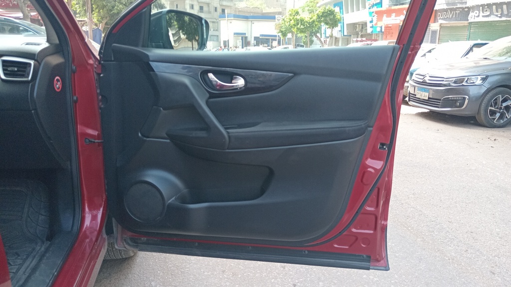 FR R DOOR