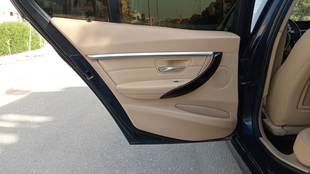 RR L DOOR