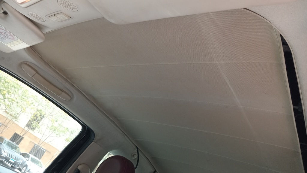 CAR ROOF MAT