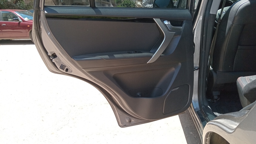 RR L DOOR