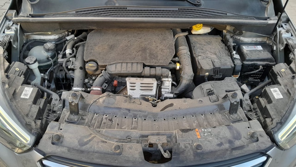 ENGINE COMPARTMENT
