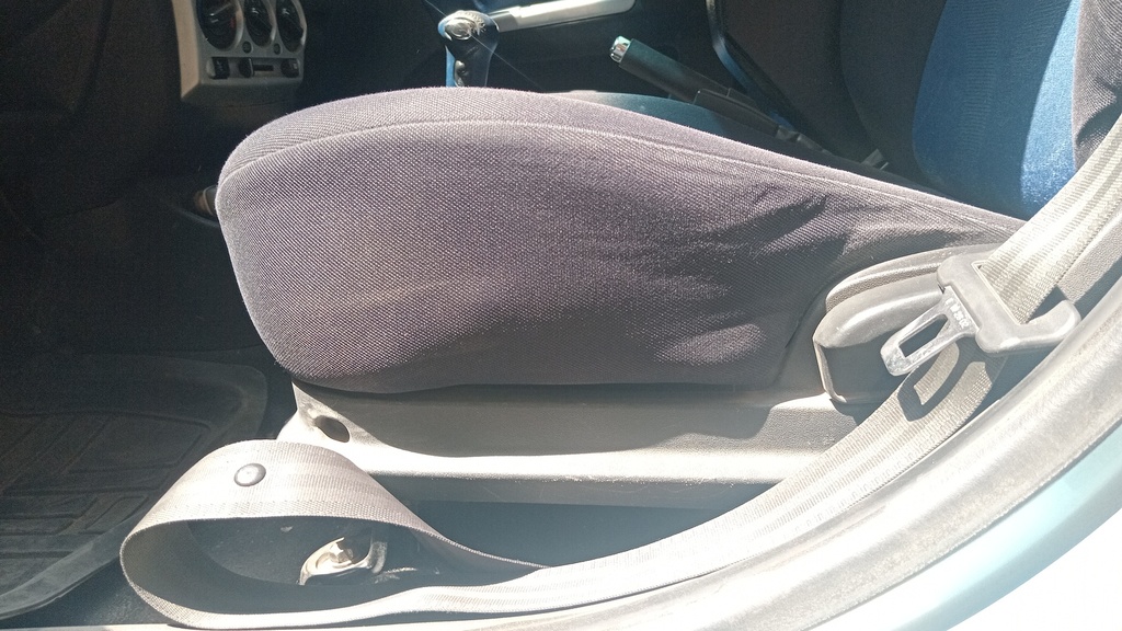DRIVER SEAT SWITCHES