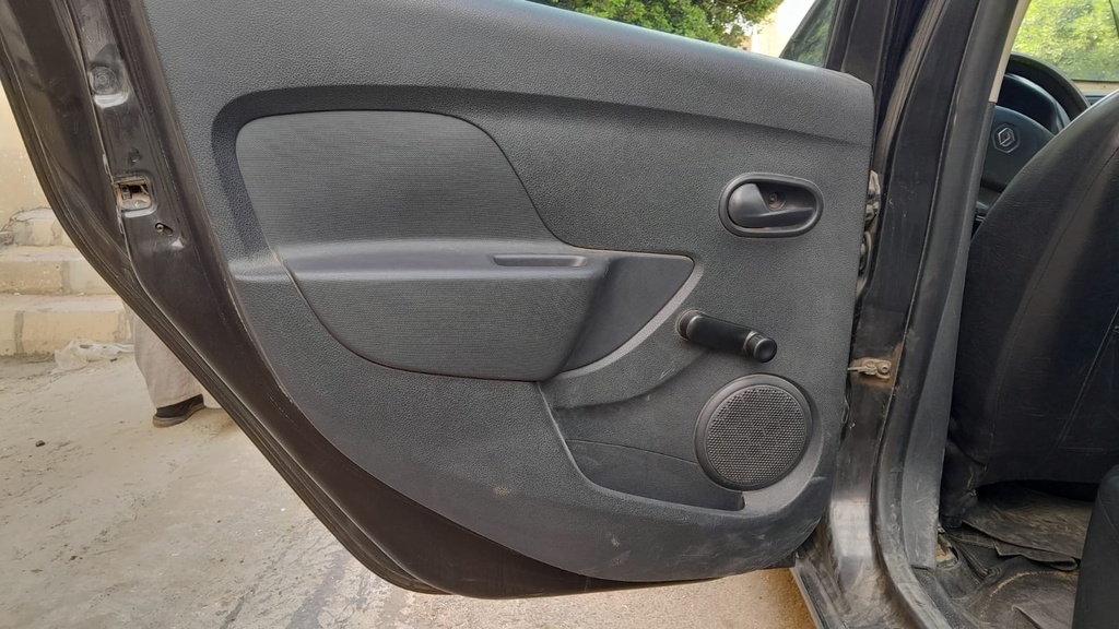 RR L DOOR