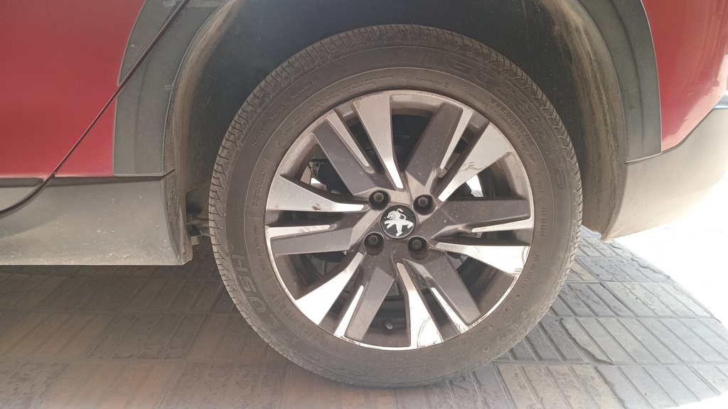 RR R TIRE