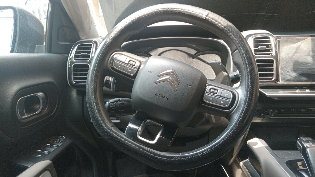 STEERING WHEEL