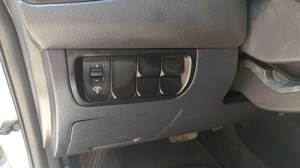 LIGHT SWITCHES