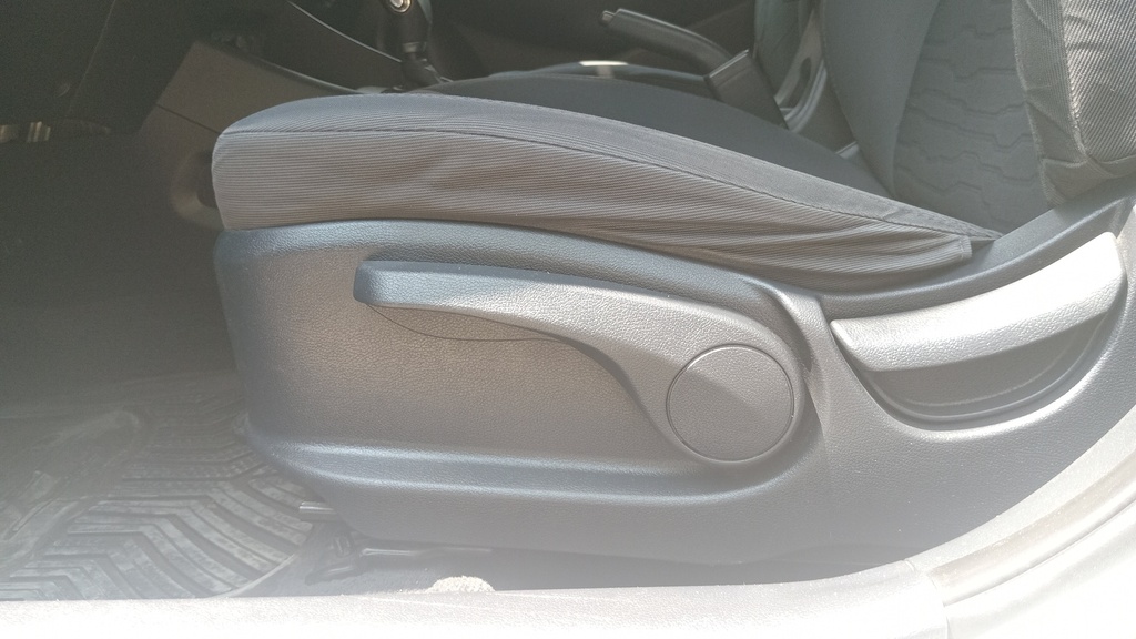 DRIVER SEAT SWITCHES