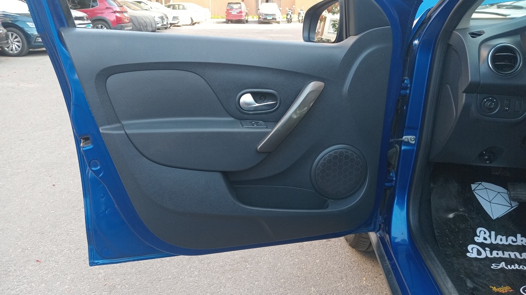 FR L DOOR