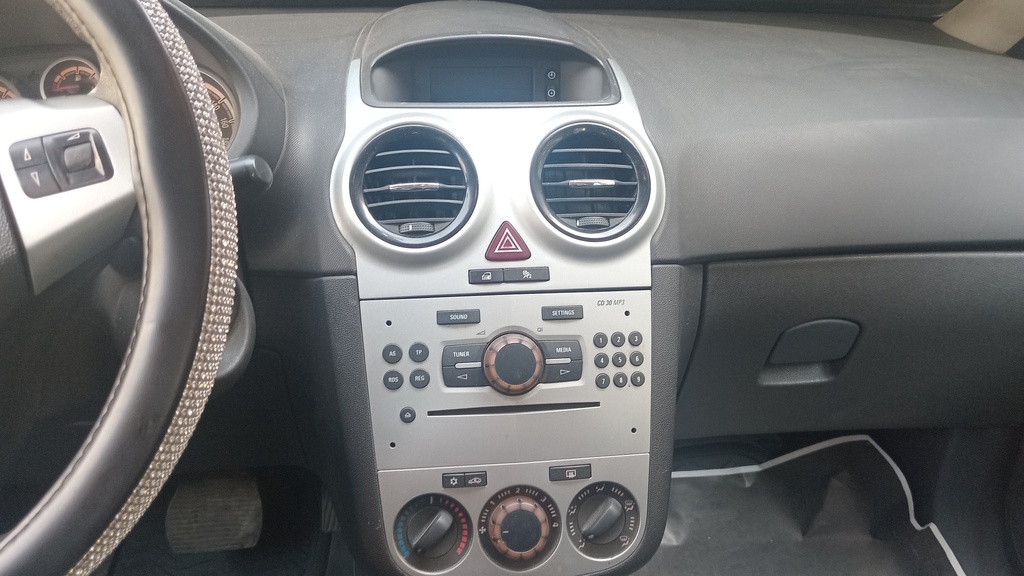 MULTIMEDIA SCREEN
