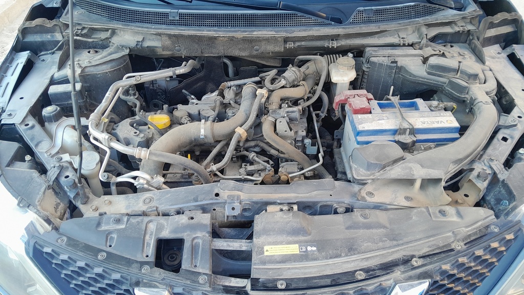 ENGINE COMPARTMENT