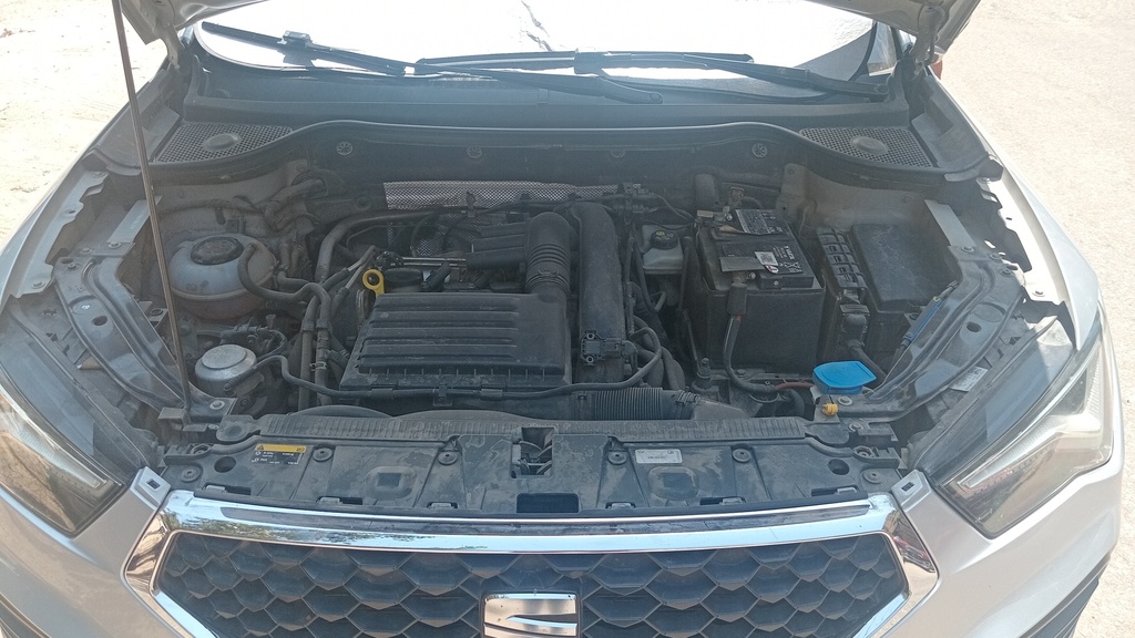 ENGINE COMPARTMENT