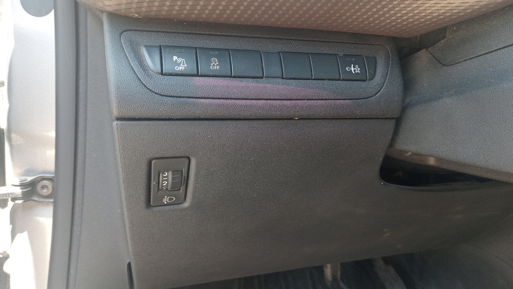 LIGHT SWITCHES