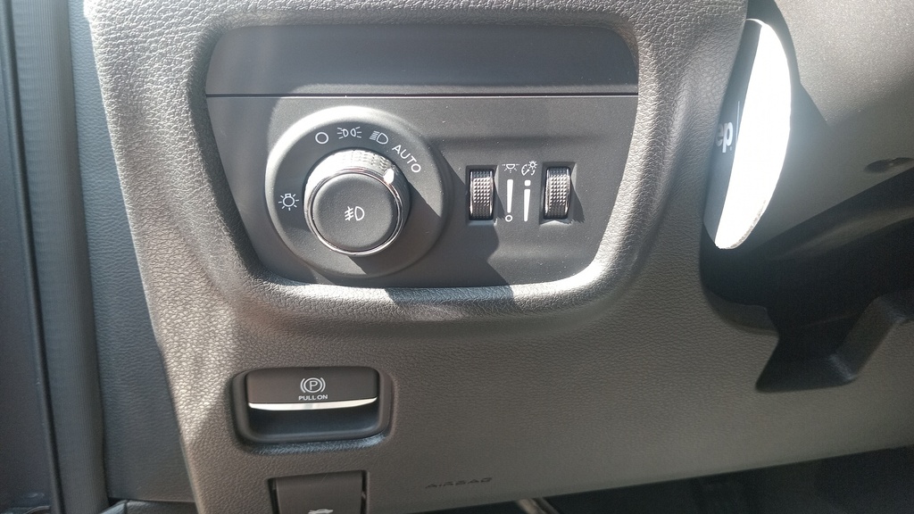 LIGHT SWITCHES