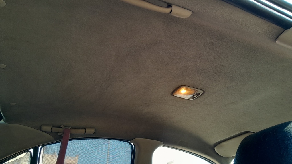 CAR ROOF MAT