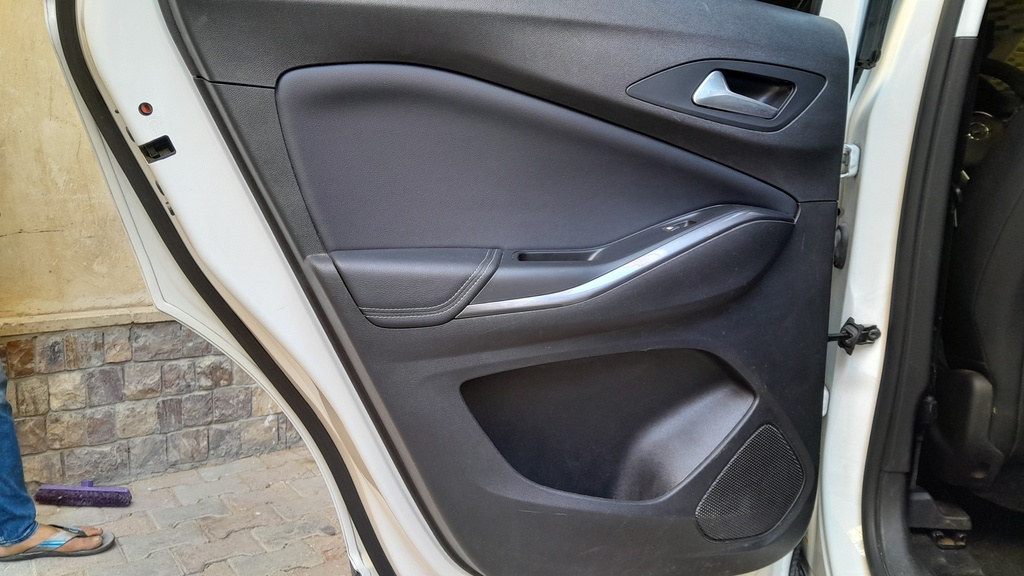 RR L DOOR