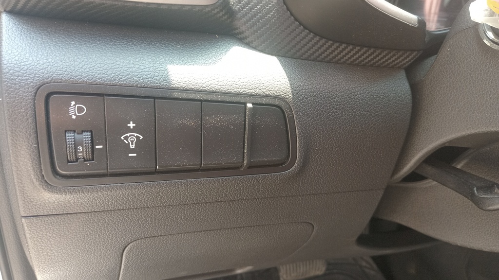 LIGHT SWITCHES