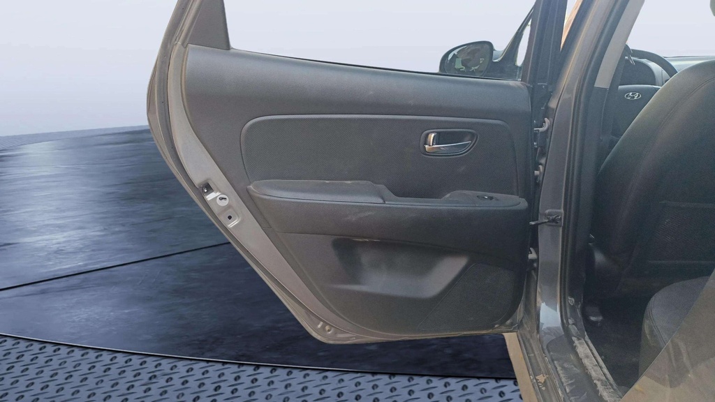RR L DOOR