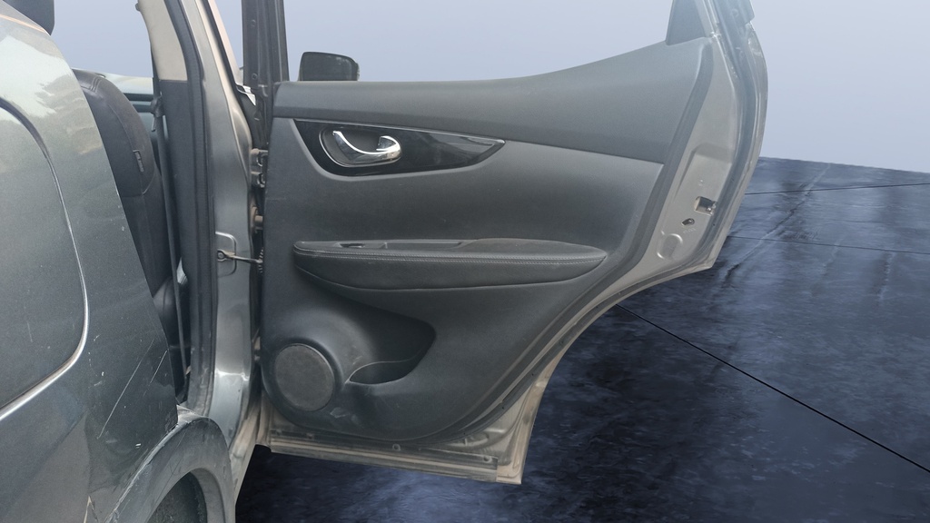 RR R DOOR