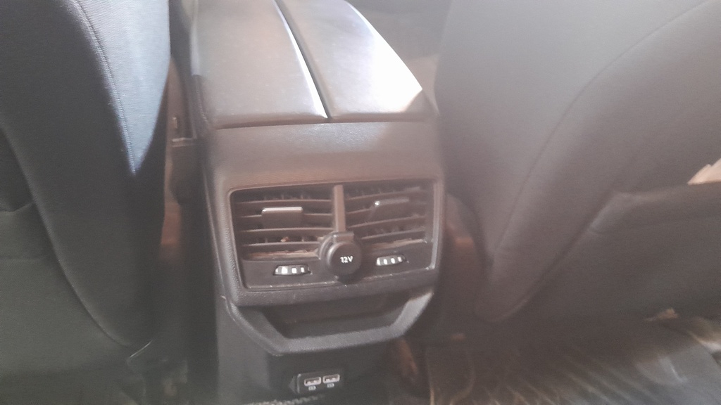 RR AC GRILL