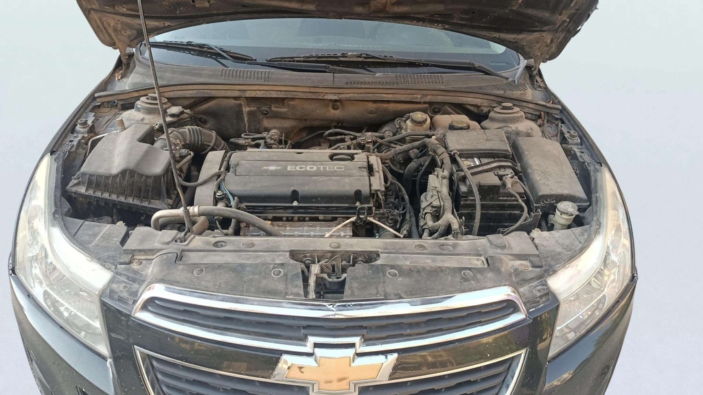 ENGINE COMPARTMENT