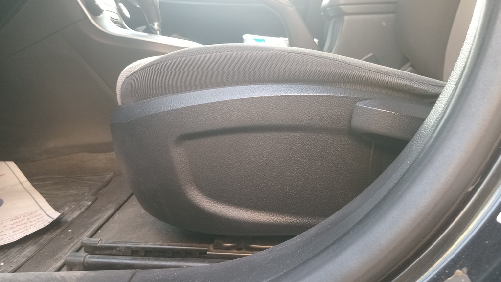 DRIVER SEAT SWITCHES