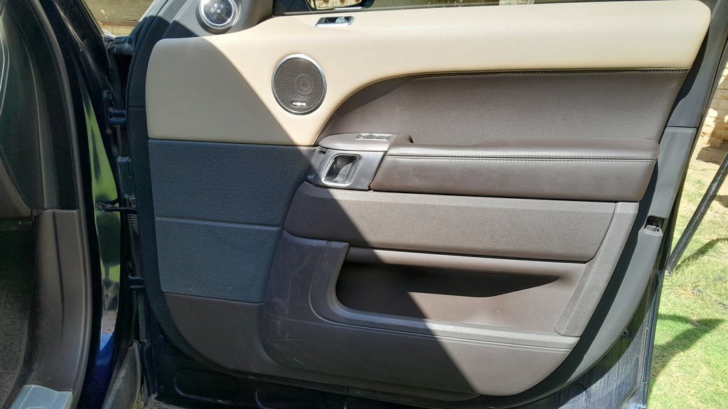 FR R DOOR