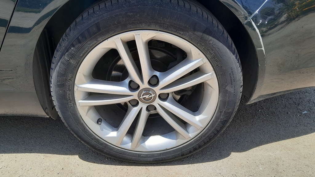 RR L TIRE