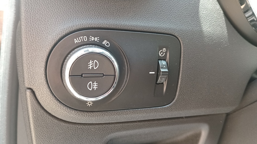LIGHT SWITCHES