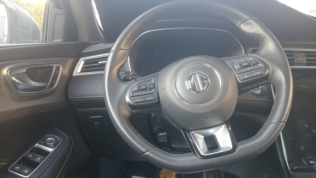 STEERING WHEEL