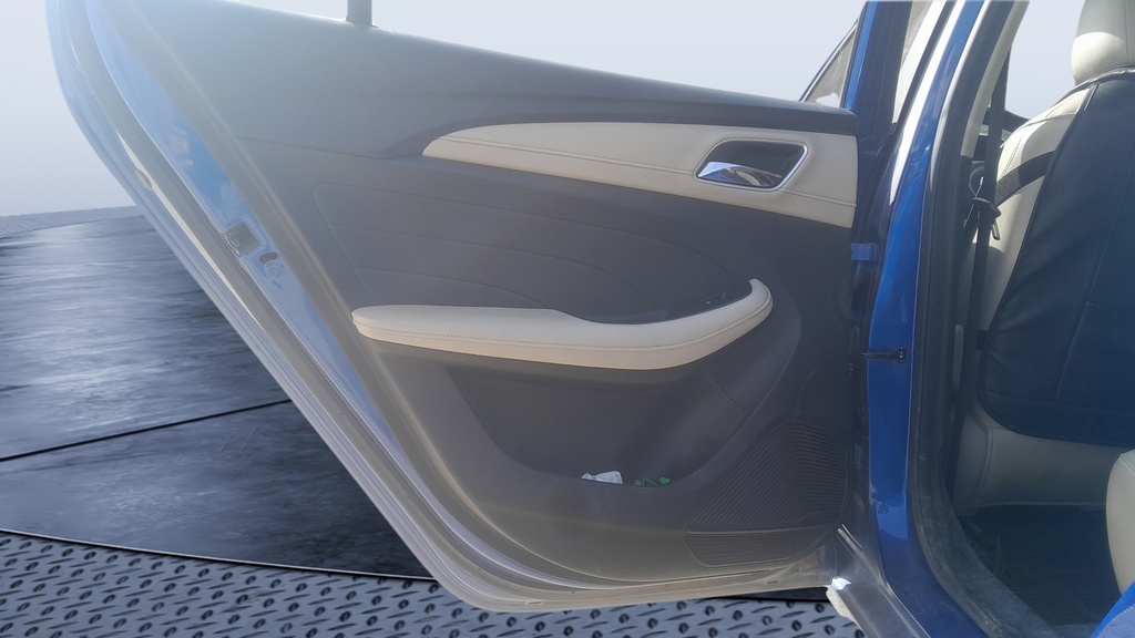 RR L DOOR