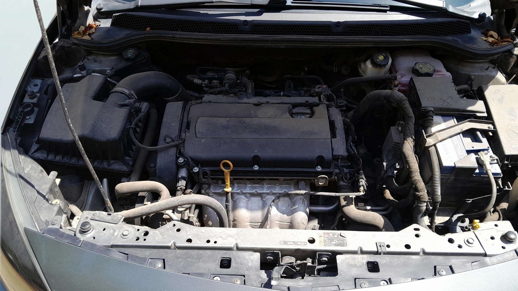ENGINE COMPARTMENT
