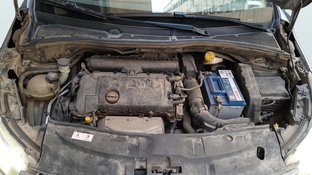 ENGINE COMPARTMENT