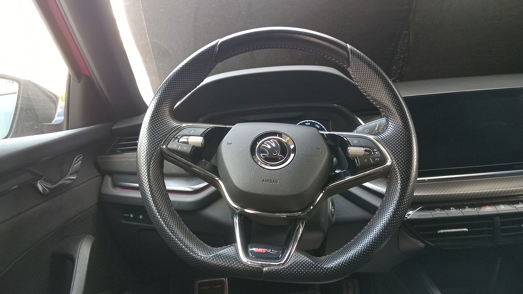 STEERING WHEEL