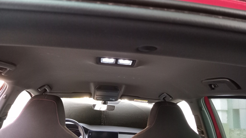 CAR ROOF MAT
