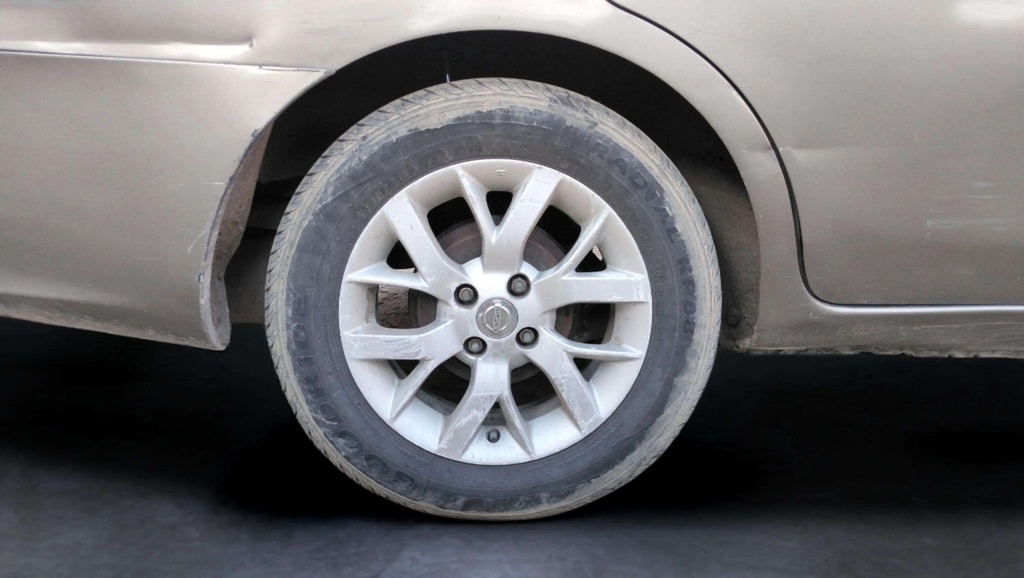 RR R TIRE