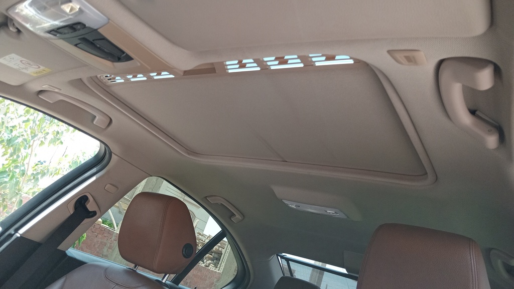 CAR ROOF MAT